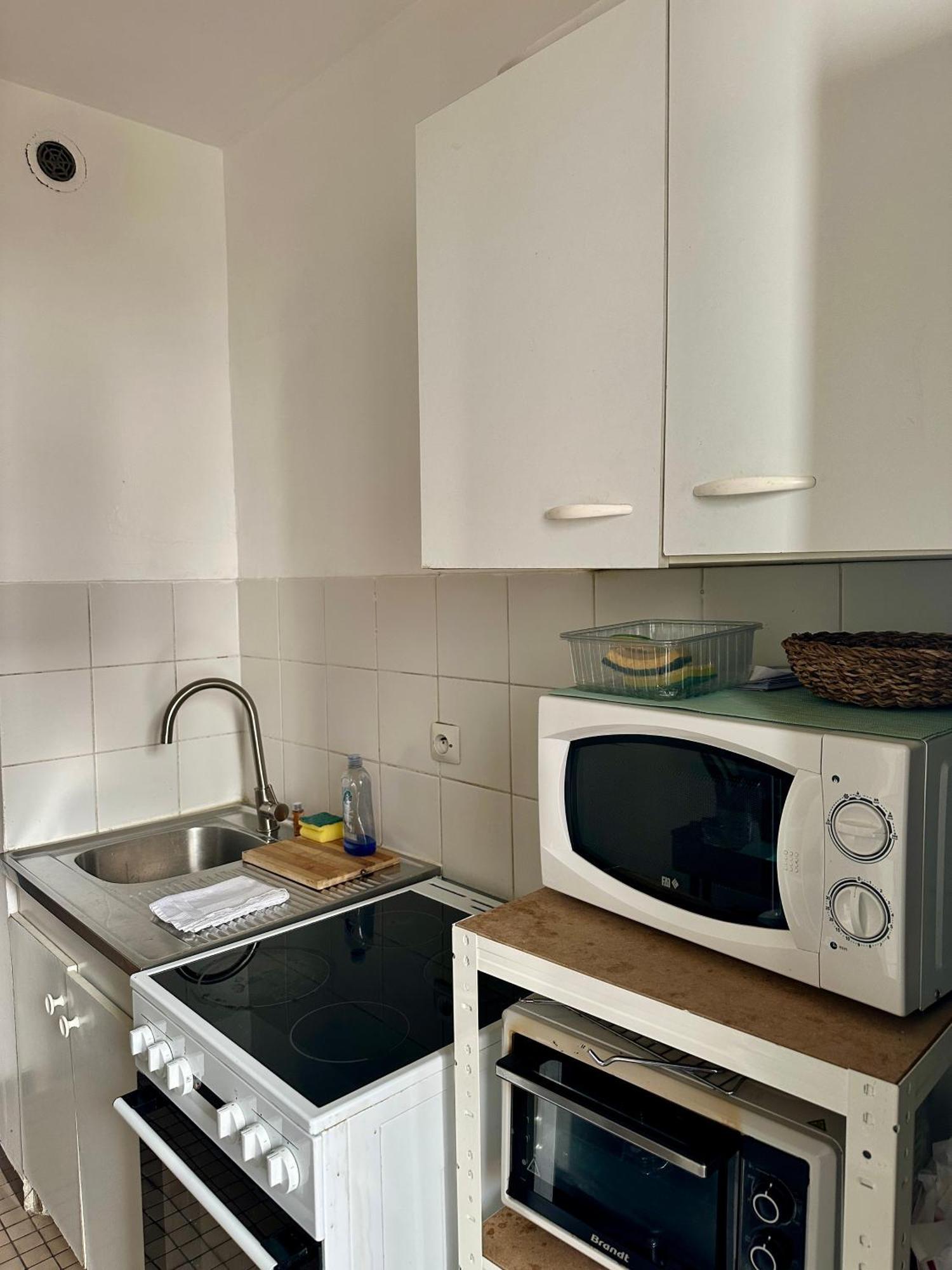 Appartement Et Confortable Paris